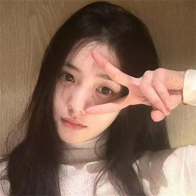怕羞的黄莺